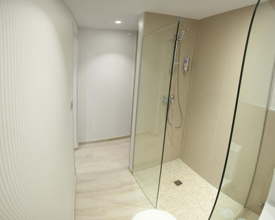 Hostal Loimar Torre Del Mar Zewnętrze zdjęcie
